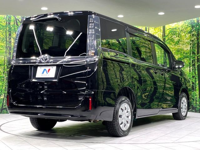 TOYOTA VOXY 4WD 2014 Image 31