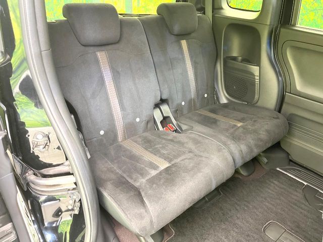 HONDA N BOX CUSTOM 2018 Image 31