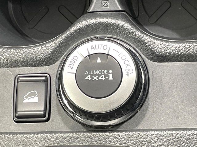 NISSAN X-TRAIL 4WD 2018 Image 31