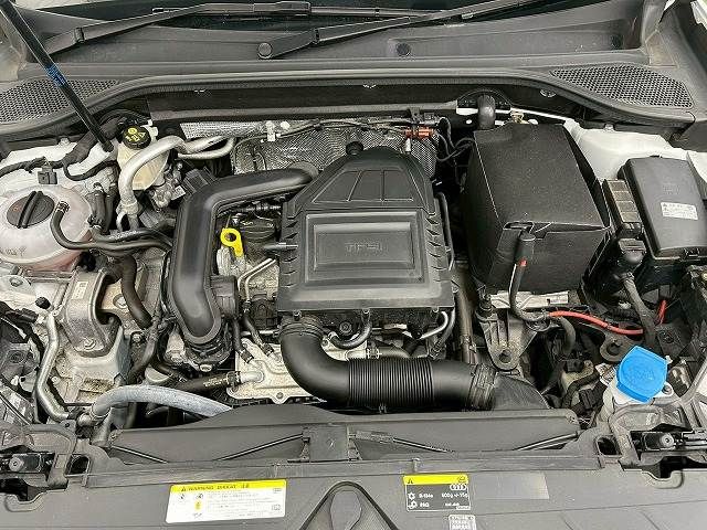 AUDI Q2 2017 Image 31