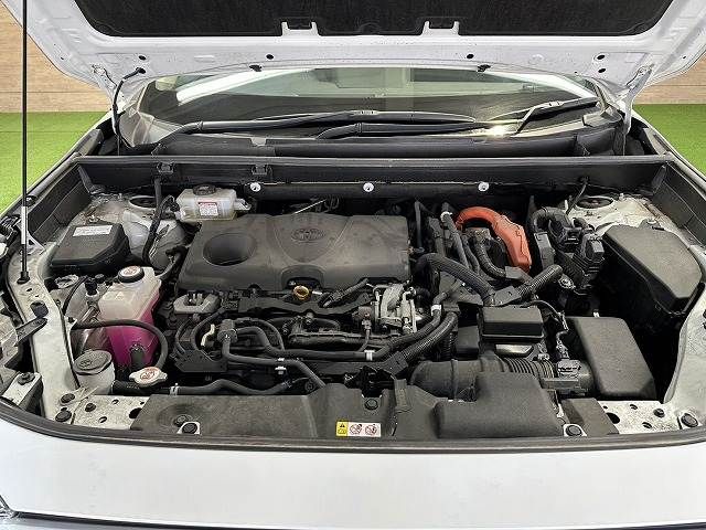 TOYOTA RAV4 HYBRID 4WD 2019 Image 31