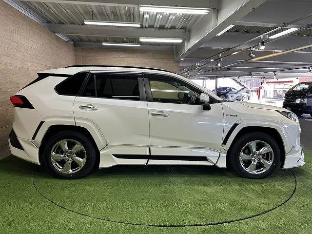 TOYOTA RAV4 HYBRID 4WD 2019 Image 31