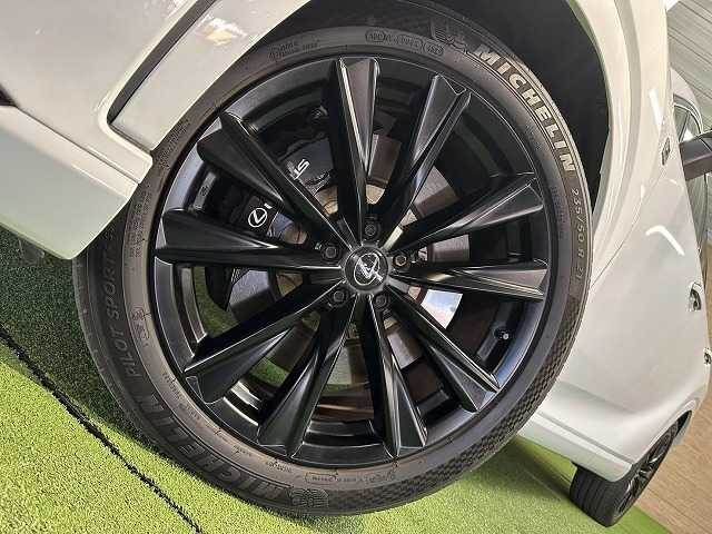 TOYOTA LEXUS RX500H 2023 Image 31