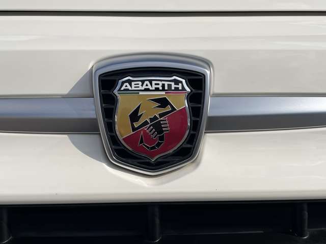 FIAT ABARTH 595 2017 Image 31