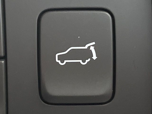 MAZDA CX-8 2023 Image 31