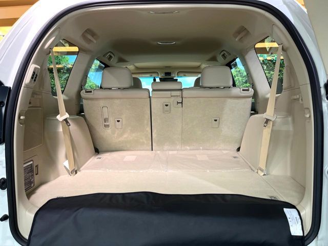 TOYOTA LANDCRUISER PRADO 2023 Image 31