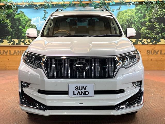 TOYOTA LANDCRUISER PRADO 2023 Image 31