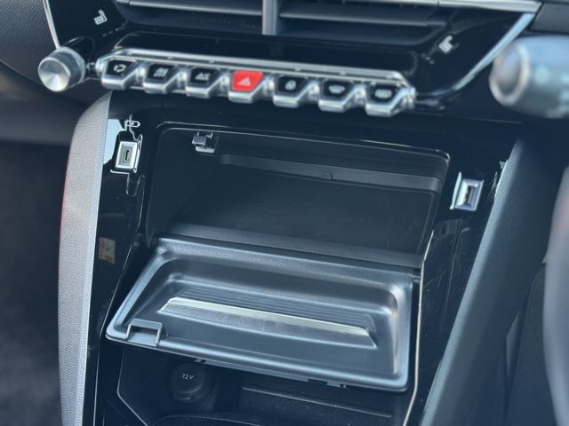 PEUGEOT E-2008 2024 Image 31