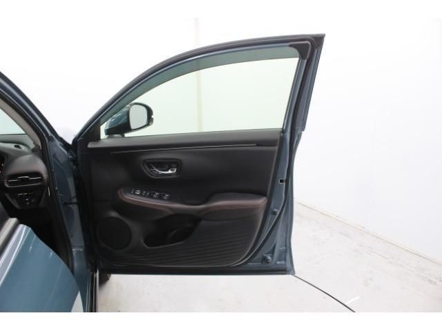 HONDA ZR-V E:HEV 2023 Image 31