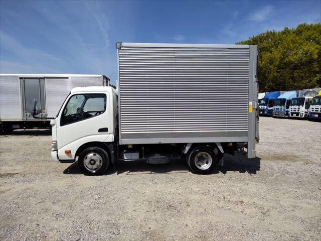TOYOTA DYNA 2014 Image 31