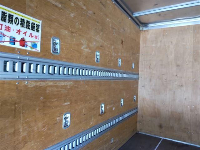 TOYOTA DYNA 2014 Image 31