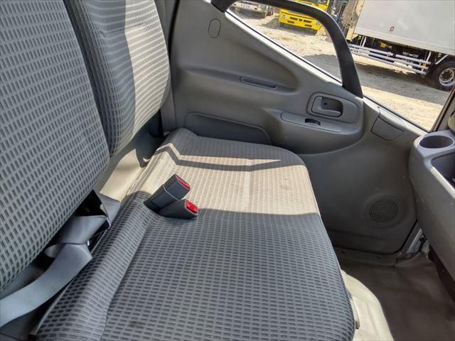 TOYOTA DYNA 2014 Image 31