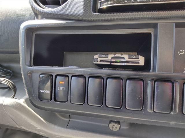 TOYOTA DYNA 2014 Image 31