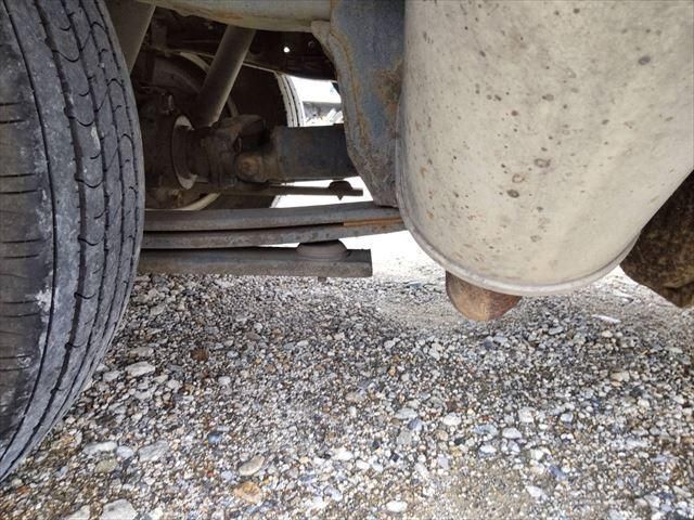 ISUZU ELF 2011 Image 31