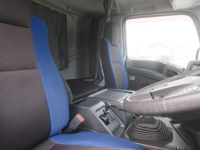 ISUZU GIGA 2018 Image 31