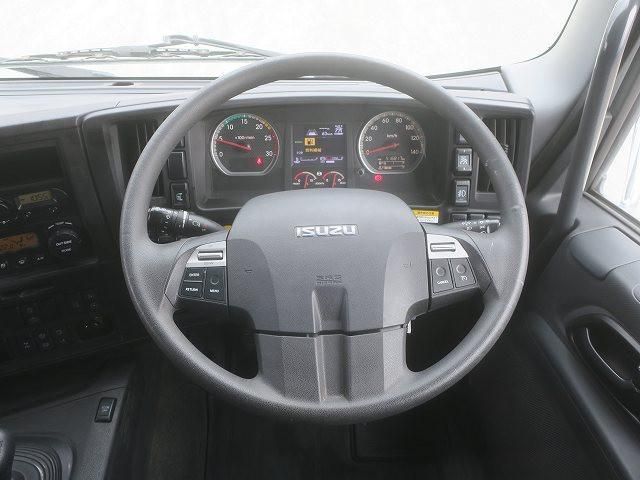 ISUZU GIGA 2018 Image 31