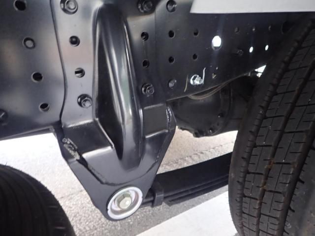 MITSUBISHI CANTER 2025 Image 31