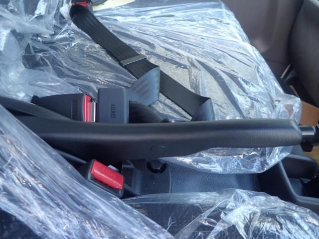 MITSUBISHI CANTER 2025 Image 31