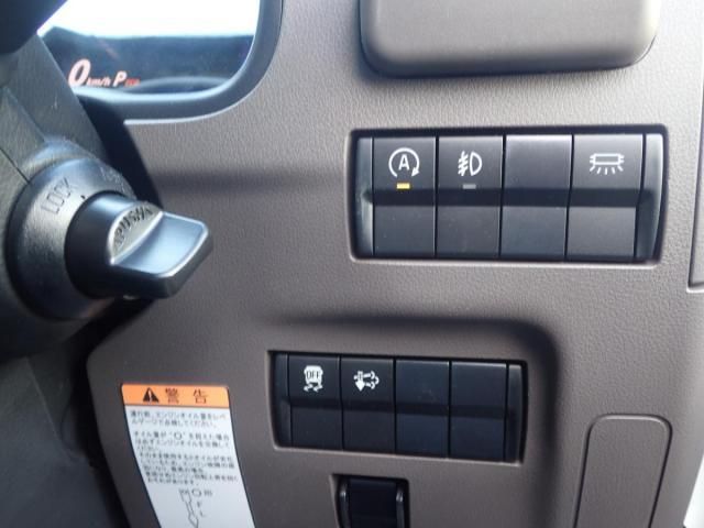 MITSUBISHI CANTER 2025 Image 31