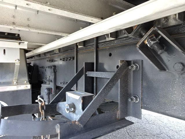 NISSAN DIESEL QUON 2020 Image 31