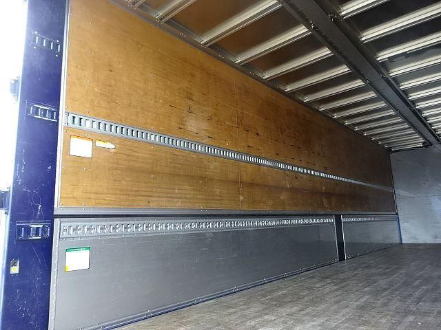 NISSAN DIESEL QUON 2020 Image 31