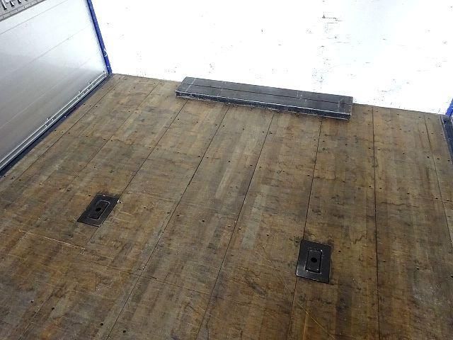 NISSAN DIESEL QUON 2020 Image 31