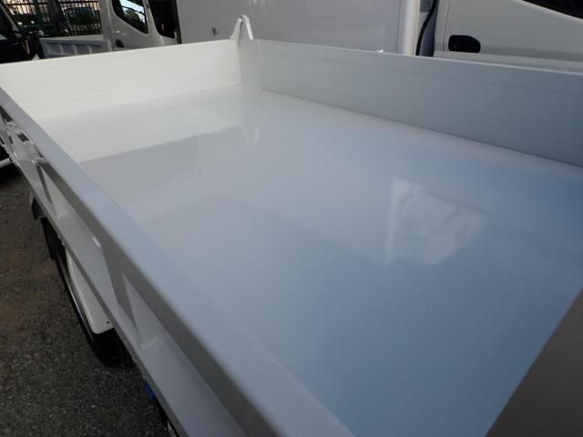 MITSUBISHI CANTER 2025 Image 31