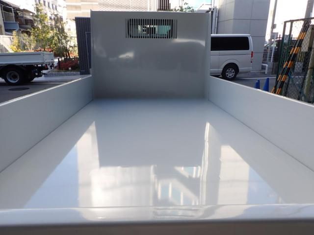 MITSUBISHI CANTER 2025 Image 31