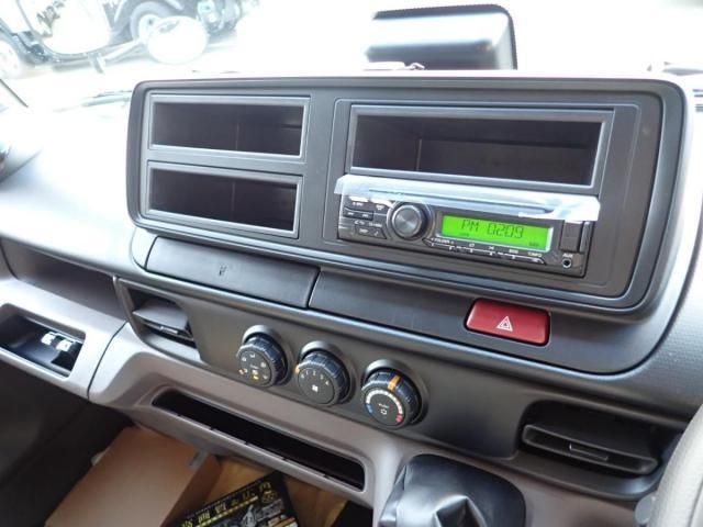 MITSUBISHI CANTER 2025 Image 31