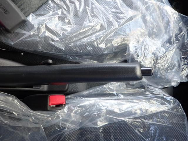 MITSUBISHI CANTER 2025 Image 31