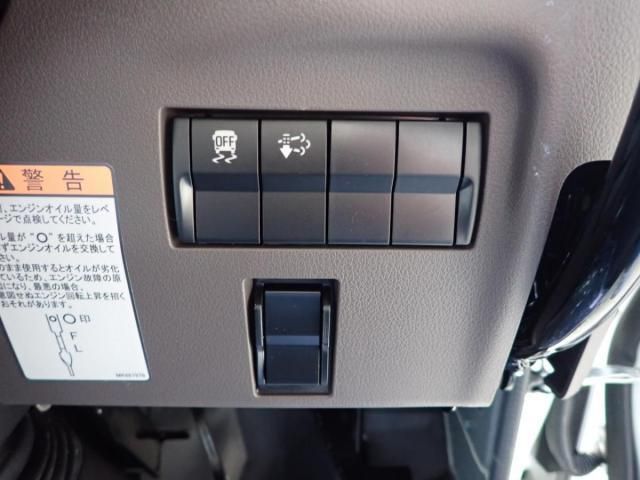 MITSUBISHI CANTER 2025 Image 31