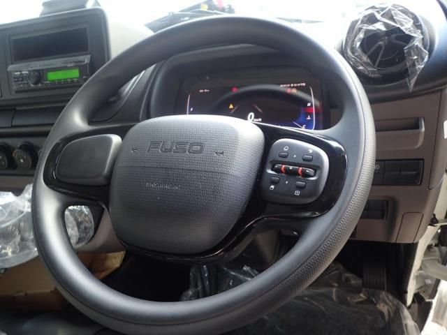 MITSUBISHI CANTER 2025 Image 31