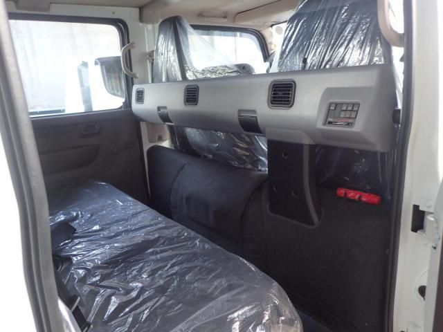 MITSUBISHI CANTER 2025 Image 31