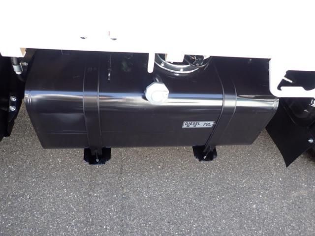 MITSUBISHI CANTER 2025 Image 31