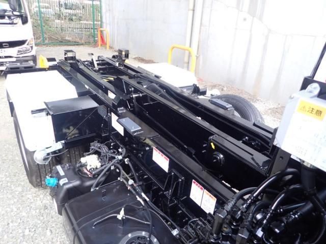 MITSUBISHI CANTER 2025 Image 31