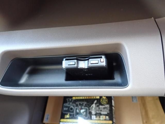 MITSUBISHI CANTER 2025 Image 31