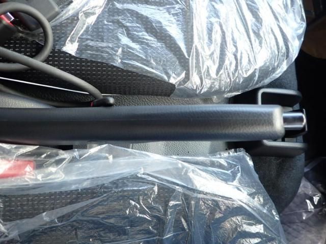 MITSUBISHI CANTER 2025 Image 31