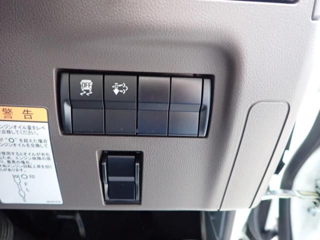 MITSUBISHI CANTER 2025 Image 31