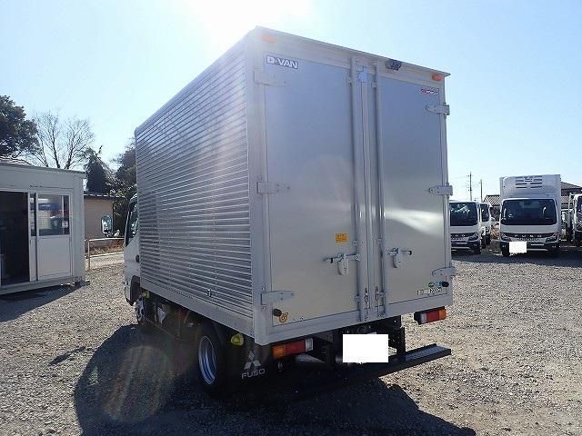 MITSUBISHI CANTER 2025 Image 31