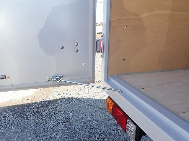 MITSUBISHI CANTER 2025 Image 31