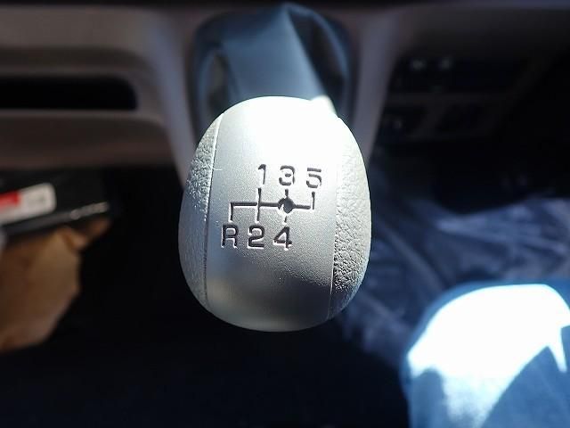 MITSUBISHI CANTER 2025 Image 31