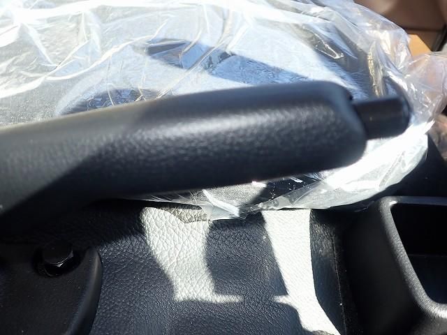 MITSUBISHI CANTER 2025 Image 31