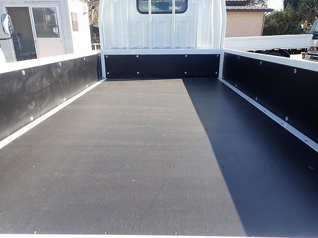 MITSUBISHI CANTER 2025 Image 31