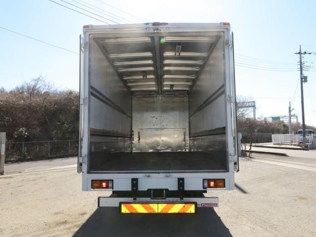 MITSUBISHI FUSOU FIGHTER 2017 Image 31