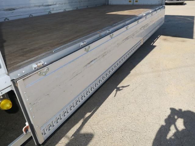 MITSUBISHI FUSOU FIGHTER 2017 Image 31