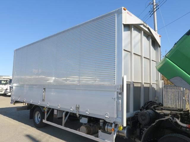 MITSUBISHI FUSOU FIGHTER 2017 Image 31