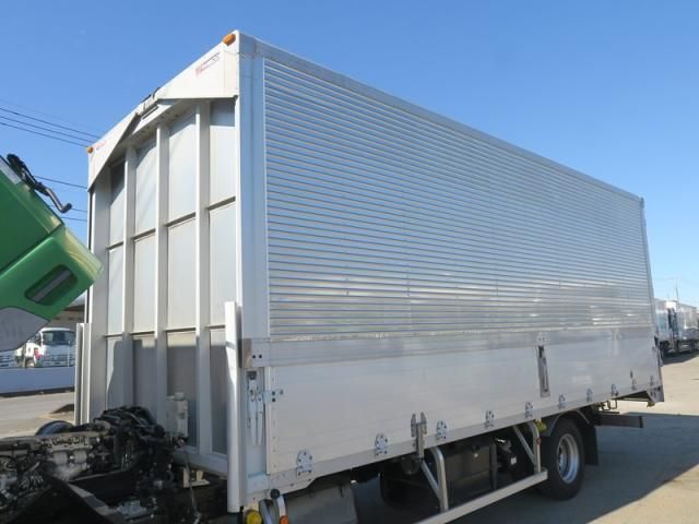 MITSUBISHI FUSOU FIGHTER 2017 Image 31