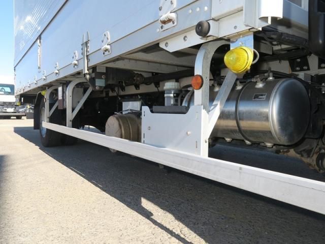 MITSUBISHI FUSOU FIGHTER 2017 Image 31