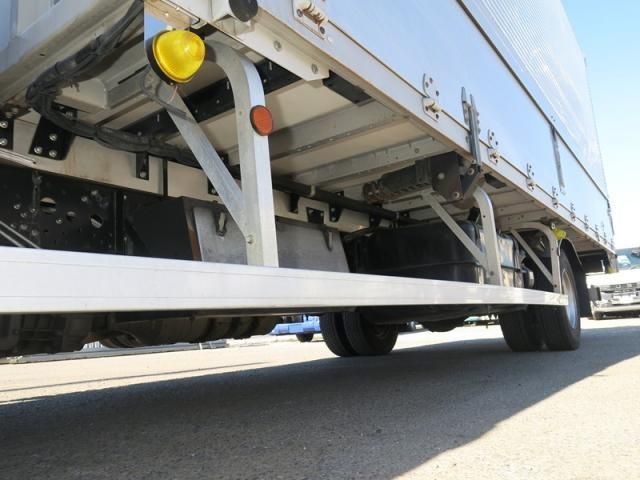 MITSUBISHI FUSOU FIGHTER 2017 Image 31