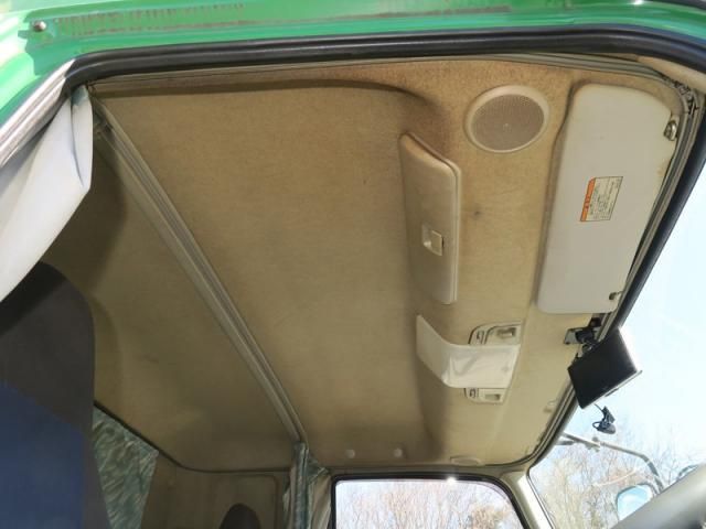 MITSUBISHI FUSOU FIGHTER 2017 Image 31